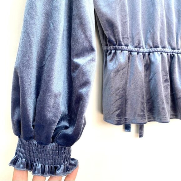 Lauren Conrad surplice top with elasticized waist & long sleeves, stretch - Picture 6 of 11